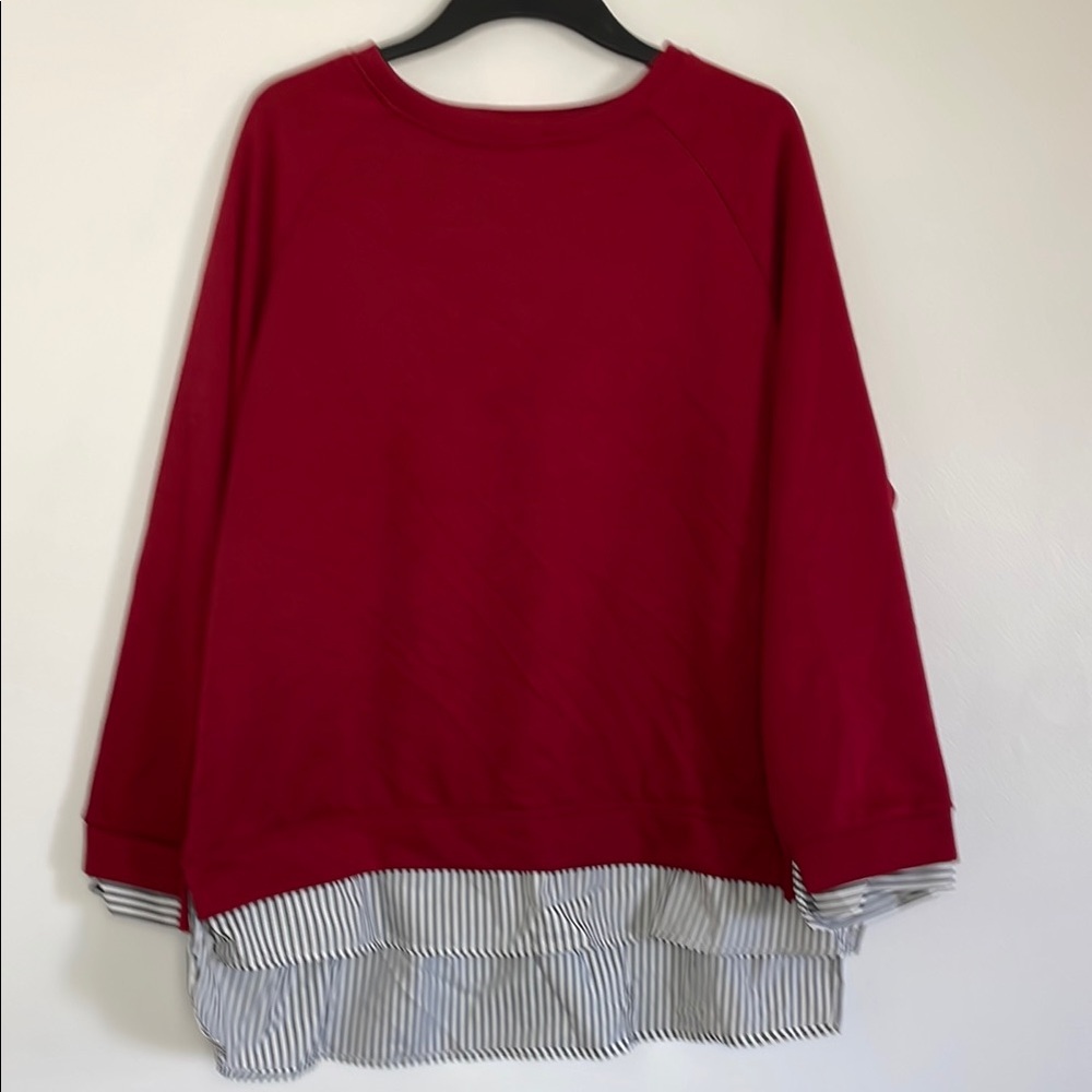 Women’s Sweater with Striped Hem that gives 2 shirt look Size 2XL